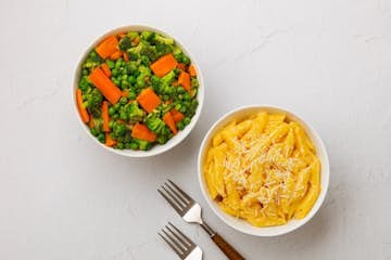Image of Gluten-Free Mac & Cheese and Seasoned Veggie Medley