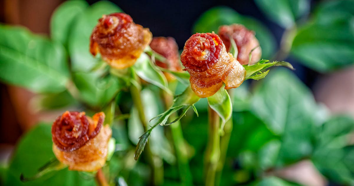Bacon Roses