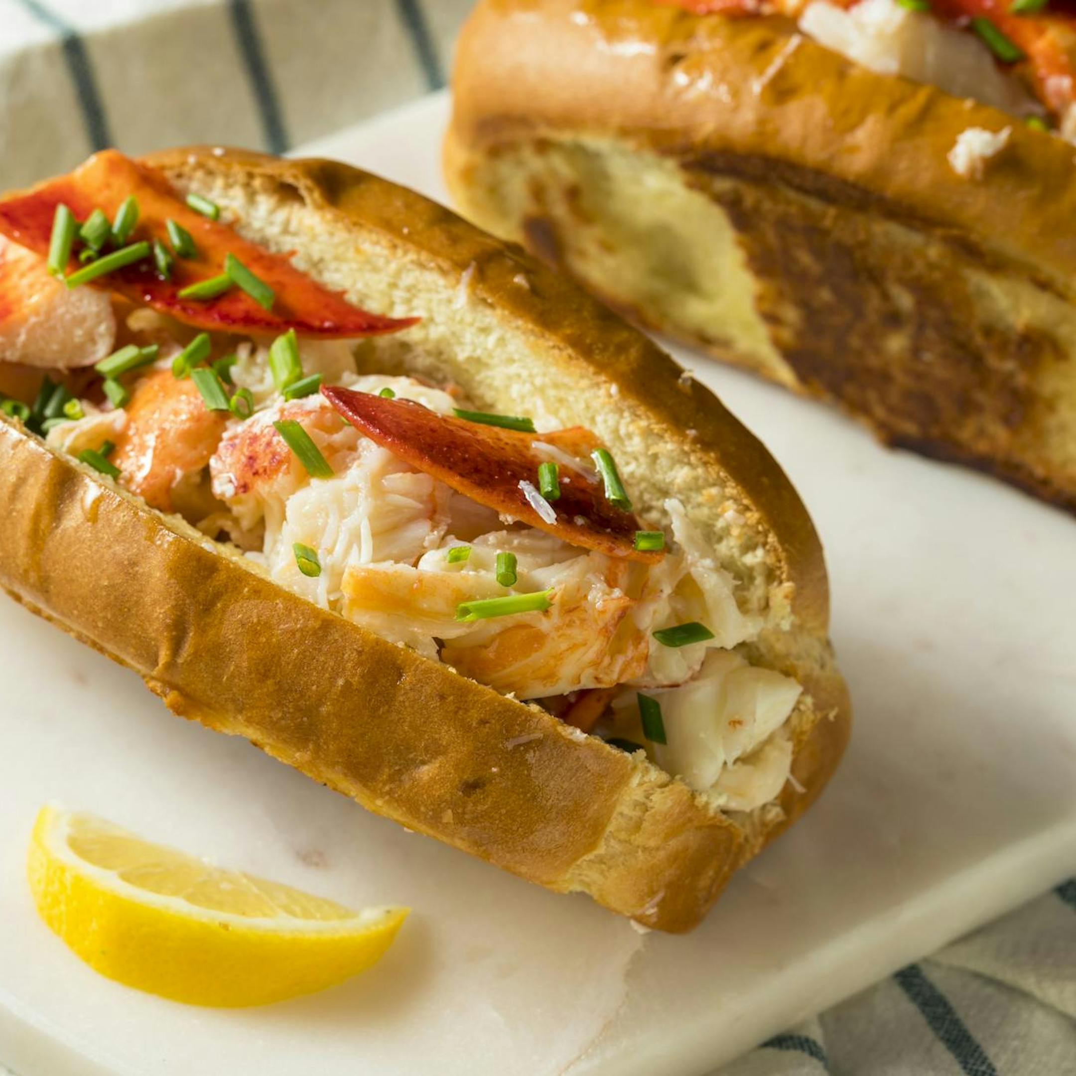 New England Style Lobster Roll 