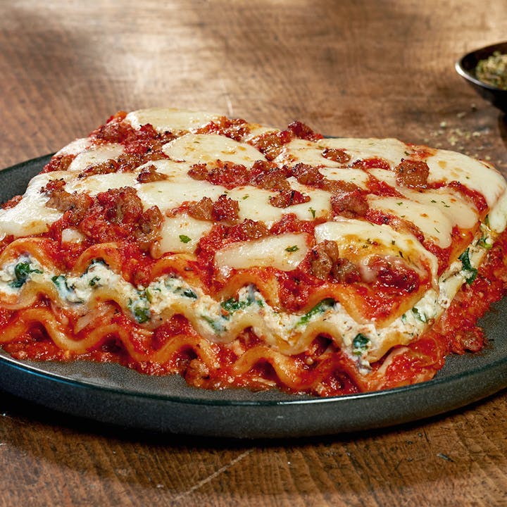 Image of Cheese Curd Lasagna with Meat Sauce X-Large