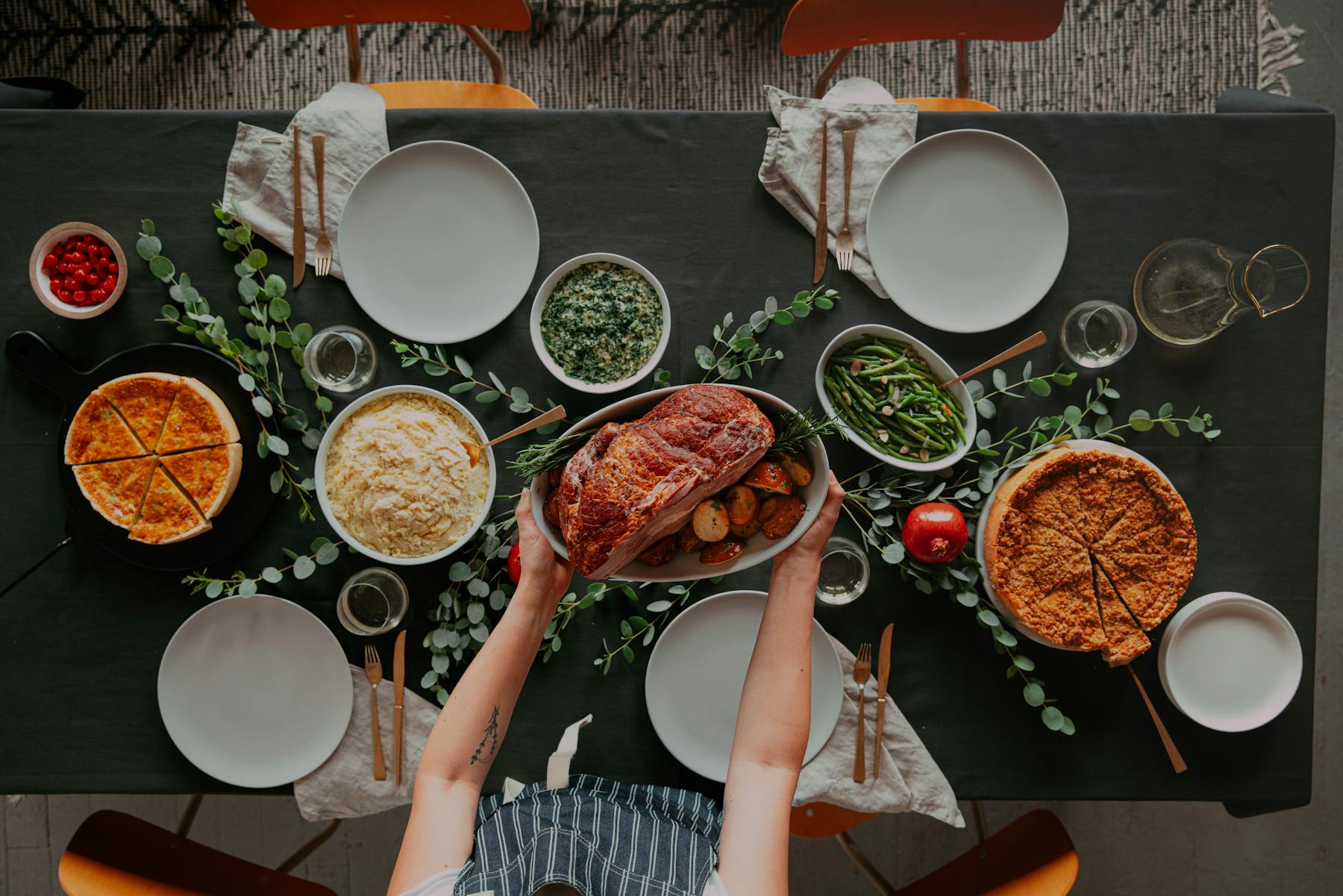 Holiday Meals Hero